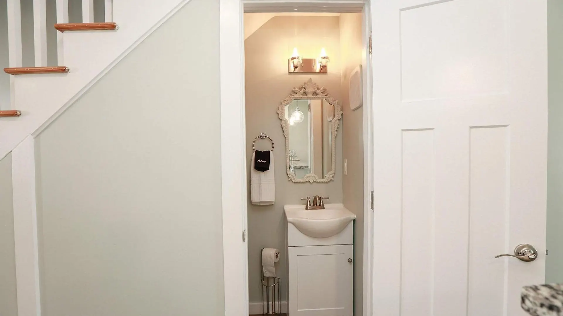 Sojourn'S Sea Views With Balcony Sleeps 4 Apartment Virginia Beach